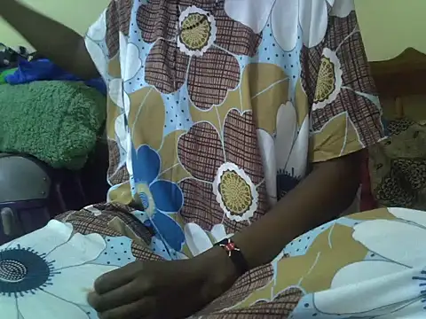 Snapshot of Cute_Nandy chatting on 06-15-26, 02:39 Cute Nandy online show from 06-15-26, 02:39