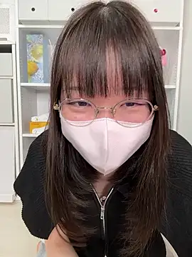 Kannanoko  online show from 04-14-26, 05:12