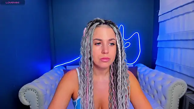 Fire  Dancer online show from 04-17-26, 01:30