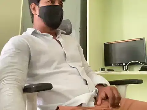 Snapshot of Mee_Baadshah chatting on 07-11-26, 07:19 Mee Baadshah online show from 07-11-26, 07:19