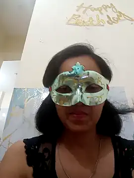 Charming-Cherry online show from 04-18-26, 10:10