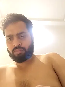 Snapshot of hornydaddy_21 chatting on 05-04-26, 06:33 hornydaddy 21 online show from 05-04-26, 06:33