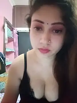 Snapshot of Hot_Soniya_08 chatting on 07-25-26, 07:05 Hot Soniya 08 online show from 07-25-26, 07:05