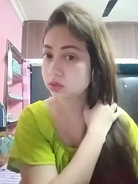 Snapshot of Hot_Soniya_08 chatting on 06-25-26, 05:12 Hot Soniya 08 online show from 06-25-26, 05:12