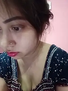 Snapshot of Hot_Soniya_08 chatting on 05-29-26, 09:59 Hot Soniya 08 online show from 05-29-26, 09:59