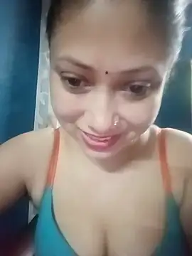 Snapshot of Hot_Soniya_08 chatting on 06-10-26, 09:10 Hot Soniya 08 online show from 06-10-26, 09:10