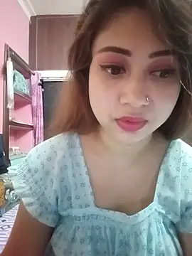 Snapshot of Hot_Soniya_08 chatting on 07-18-26, 06:00 Hot Soniya 08 online show from 07-18-26, 06:00