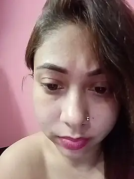 Snapshot of Hot_Soniya_08 chatting on 05-28-26, 08:15 Hot Soniya 08 online show from 05-28-26, 08:15
