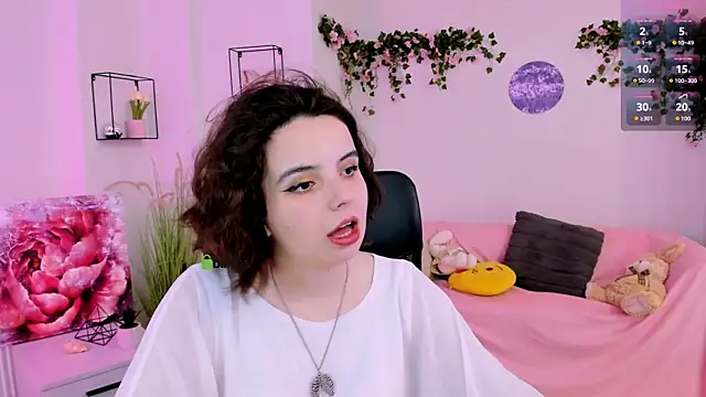 mia mooon  online show from 06-26-26, 08:42