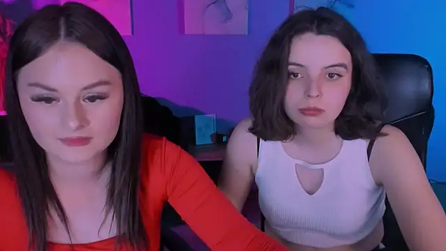 mia mooon  online show from 04-26-26, 10:45