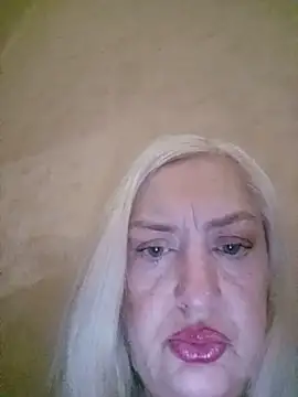 Julia20X online show from 06-26-26, 12:11