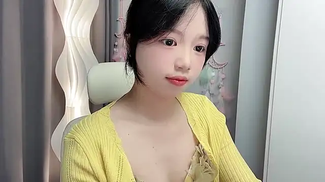 Snapshot of Xiaoqing00 chatting on 05-27-26, 03:14 Xiaoqing00 online show from 05-27-26, 03:14
