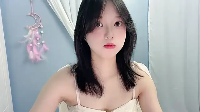 Xiaoqing00 online show from 06-11-26, 05:26