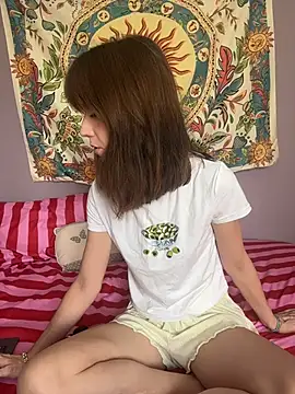 Snapshot of MyLovelyClitty chatting on 07-24-26, 02:02 MyLovelyClitty online show from 07-24-26, 02:02