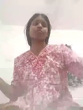 Snapshot of Shaniya03 chatting on 06-22-26, 02:39 Shaniya03 online show from 06-22-26, 02:39