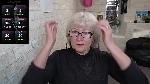 Zuri Zodiac online show from 04-10-26, 08:43