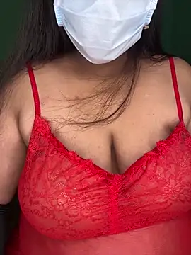 Snapshot of Desifiregirl chatting on 05-14-26, 08:39 Desifiregirl online show from 05-14-26, 08:39