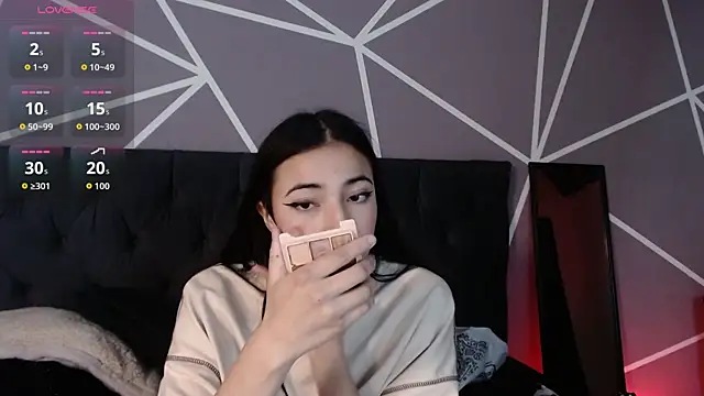 Snapshot of Violett1126 chatting on 04-22-26, 03:57 Violett1126 online show from 04-22-26, 03:57