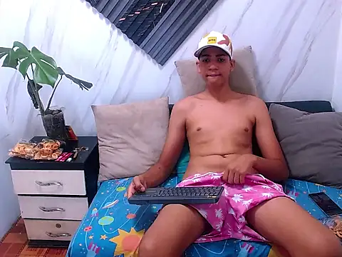 Lukaz Caballero online show from 05-02-26, 04:23