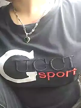 Snapshot of giahan1 chatting on 04-11-26, 07:45 giahan1 online show from 04-11-26, 07:45