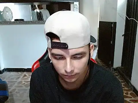 Snapshot of nino_oregano chatting on 06-22-26, 03:42 nino oregano online show from 06-22-26, 03:42