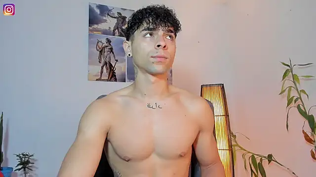 Snapshot of Alex_zt7 chatting on 06-12-26, 01:09 Alex zt7 online show from 06-12-26, 01:09