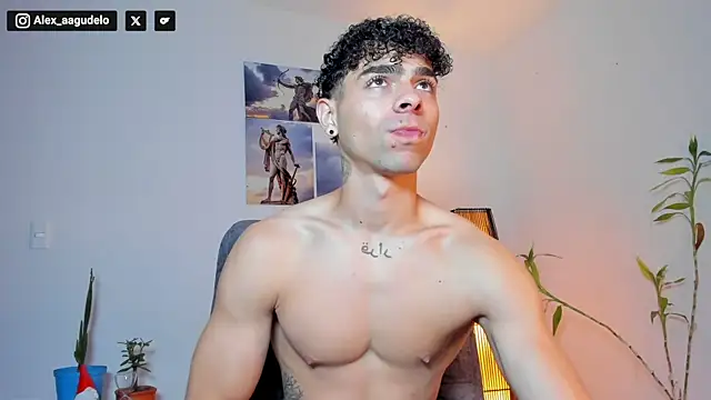 Snapshot of Alex_zt7 chatting on 07-12-26, 04:41 Alex zt7 online show from 07-12-26, 04:41