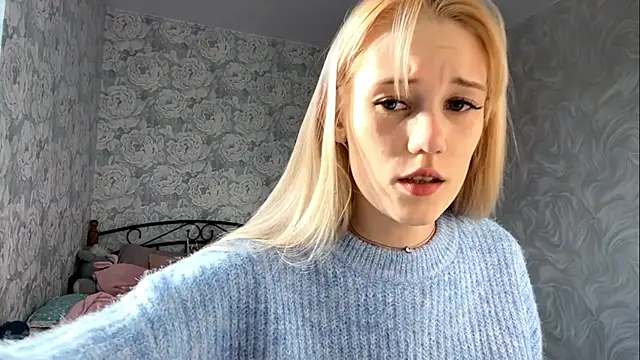 Snapshot of Ketris_Drewerses chatting on 04-17-26, 10:18 Ketris Drewerses online show from 04-17-26, 10:18