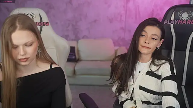 Gabriella0541 online show from 04-20-26, 03:24