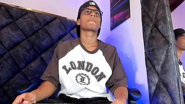 LiamKron online show from 07-14-26, 11:16