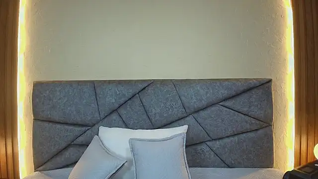 Kittie Vixen online show from 05-29-26, 07:31