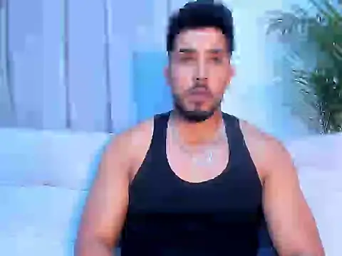 Snapshot of alangreek1 chatting on 07-10-26, 12:32 alangreek1 online show from 07-10-26, 12:32