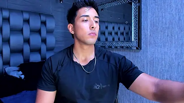 Snapshot of alangreek1 chatting on 04-19-26, 02:12 alangreek1 online show from 04-19-26, 02:12