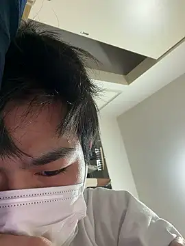 souitirou20 online show from 04-15-26, 03:49