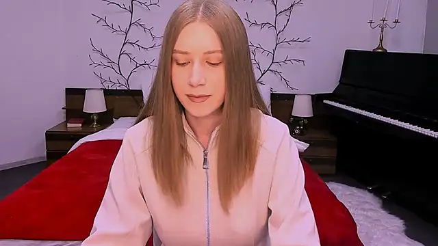 Snapshot of cheeky_chick chatting on 04-13-26, 08:24 cheeky chick online show from 04-13-26, 08:24