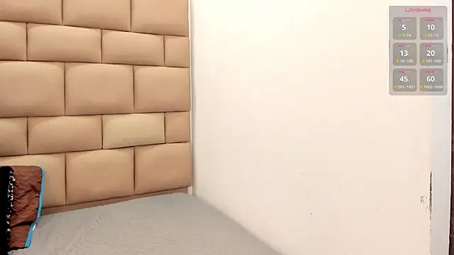 TifannyRosen online show from 04-23-26, 12:29