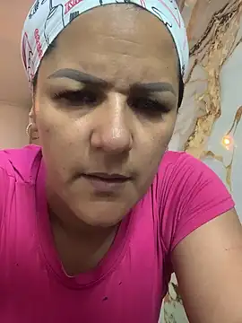 Snapshot of tyraba chatting on 04-10-26, 04:25 tyraba online show from 04-10-26, 04:25