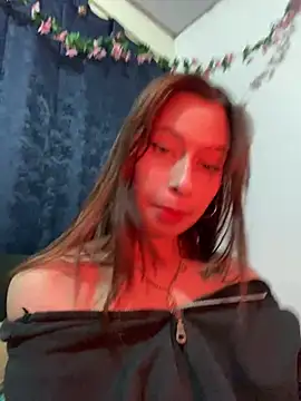 Snapshot of Angel_Kat chatting on 06-24-26, 05:06 Angel Kat online show from 06-24-26, 05:06