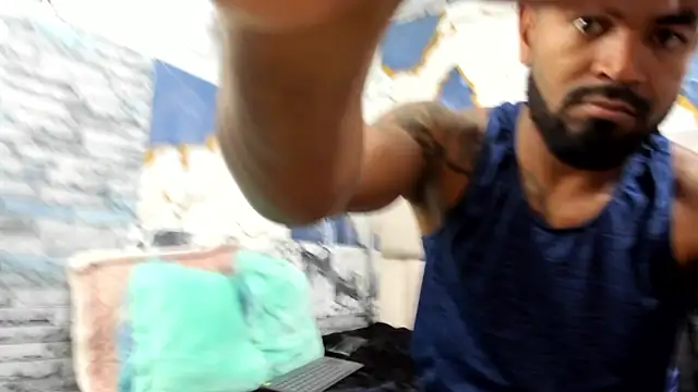 Kimmy nick online show from 04-09-26, 09:10