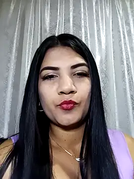 Emma What online show from 04-10-26, 10:33