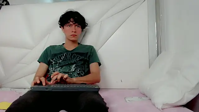 Shirowitheb online show from 04-09-26, 01:17