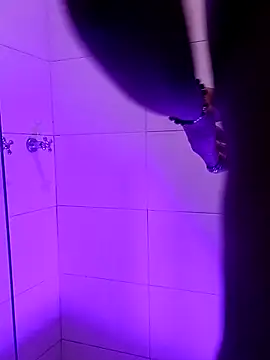 Leilany sexy online show from 04-14-26, 06:02