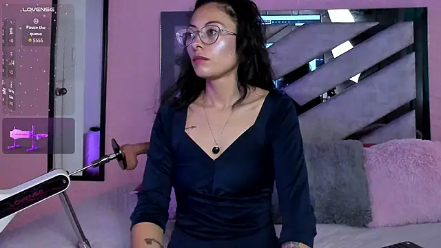 Snapshot of Kat_santana chatting on 04-30-26, 01:40 Kat santana online show from 04-30-26, 01:40