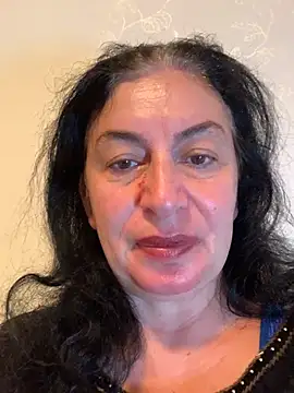 Lizzaa80 online show from 06-18-26, 05:07