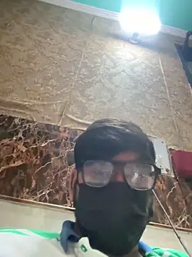 Badbuddy00 online show from 04-13-26, 06:12