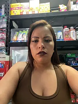 MIA ROSSEEE online show from 06-20-26, 07:30