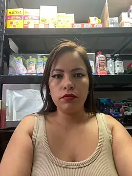 MIA ROSSEEE online show from 06-25-26, 01:38