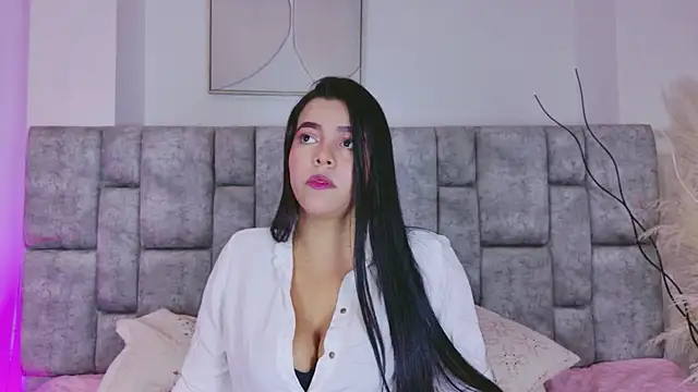 Snapshot of FloraKamelia chatting on 04-10-26, 08:16 FloraKamelia online show from 04-10-26, 08:16