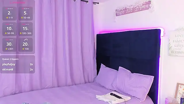 Snapshot of Celestee_21 chatting on 05-28-26, 03:14 Celestee 21 online show from 05-28-26, 03:14