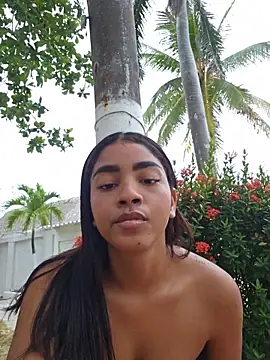 Snapshot of Milu_Luthor chatting on 05-14-26, 12:02 Milu Luthor online show from 05-14-26, 12:02
